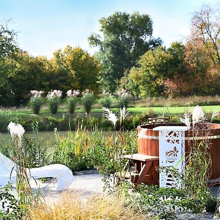 Apartamenty U Harrego I Przy Stawie Spa Z Klimatyzacja, Balia, Sauna, Ogrodem I Parkingiem Kudowa-Zdroj Dış mekan fotoğraf