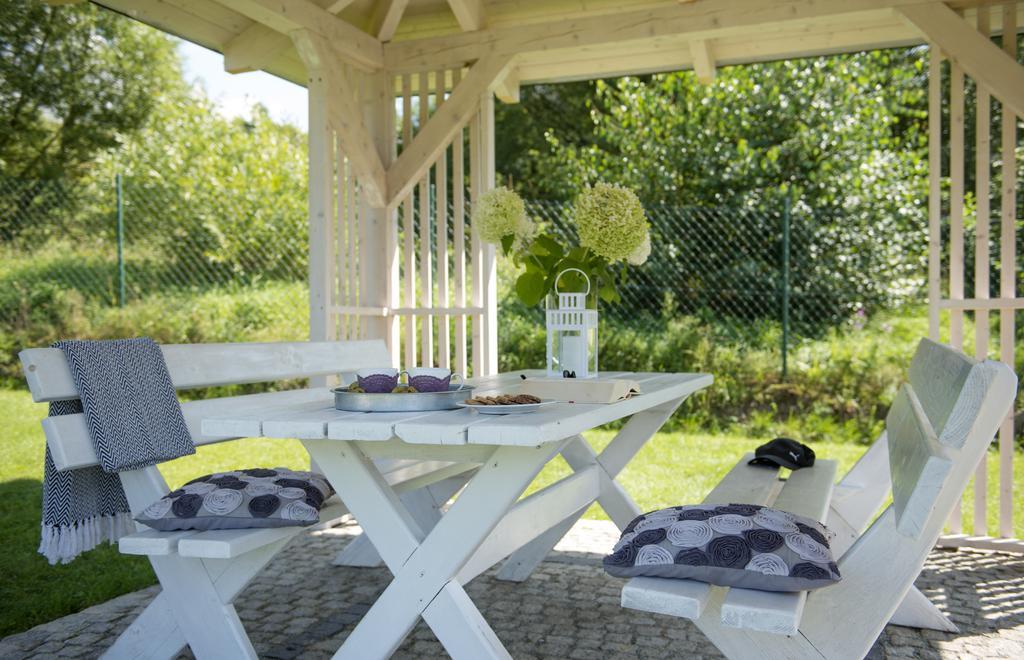 Apartamenty U Harrego I Przy Stawie Spa Z Klimatyzacja, Balia, Sauna, Ogrodem I Parkingiem Kudowa-Zdroj Dış mekan fotoğraf
